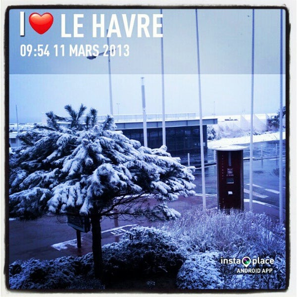 Photo taken at Office de Tourisme de l&#39;Agglomération Havraise by LeHavreTourisme on 3/11/2013