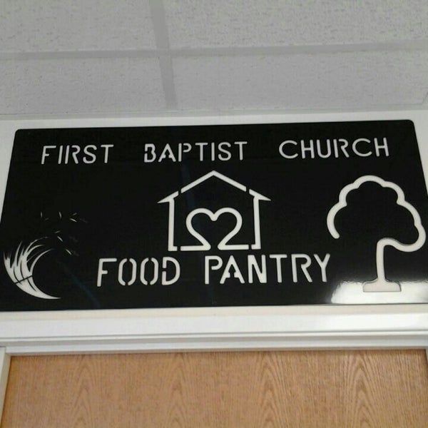 Photos at First Baptist Food Pantry 1 tip