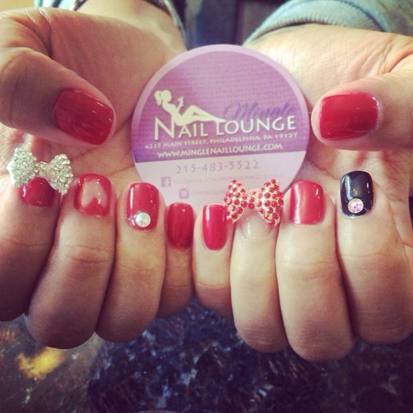 2/19/2014にMingle Nail LoungeがMingle Nail Loungeで撮った写真