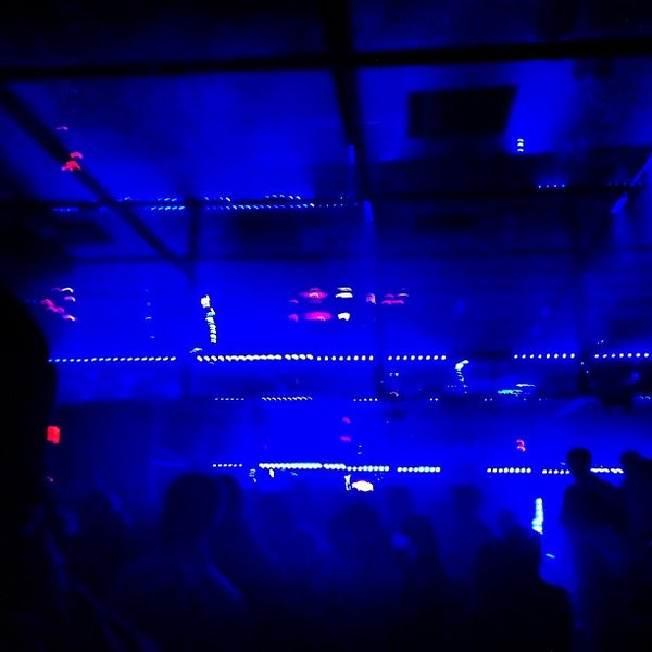 Foto tirada no(a) Epiq Nightclub por Justin B. em 12/13/2012