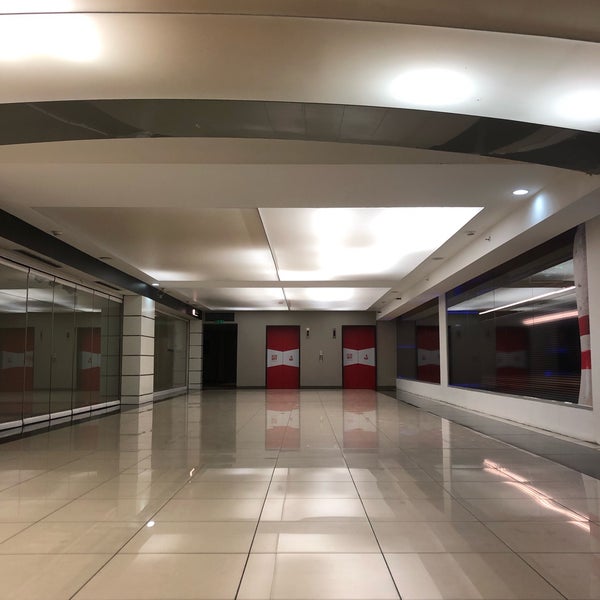 Foto scattata a MetroCity da Esra il 10/23/2021