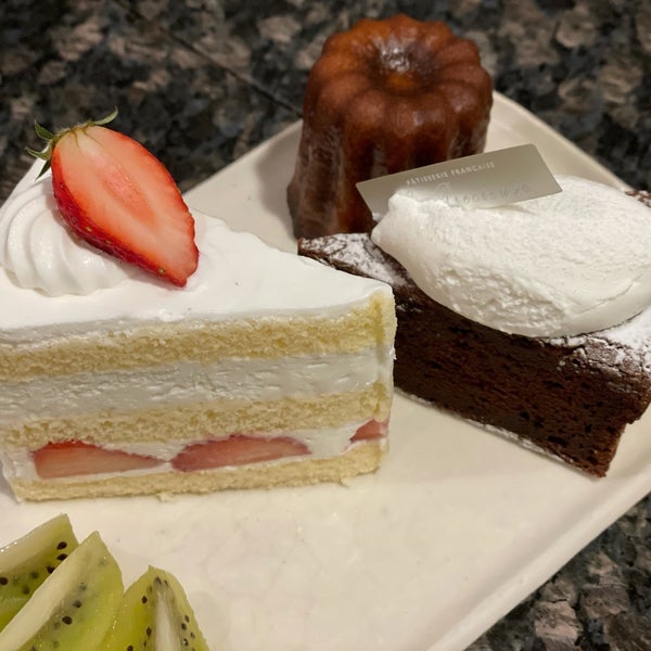 Photos At La Precieuse Dessert Shop In 四ツ谷