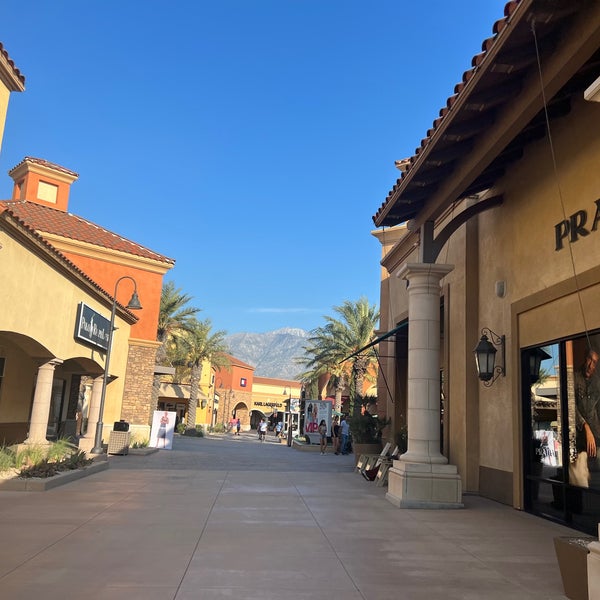 Prada desert cheap hills