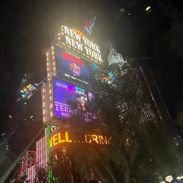 Foto diambil di New York-New York Hotel &amp; Casino oleh Jina P. pada 6/20/2023