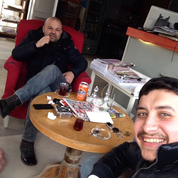รูปภาพถ่ายที่ Çakra โดย Mustafa S. เมื่อ 2/13/2015