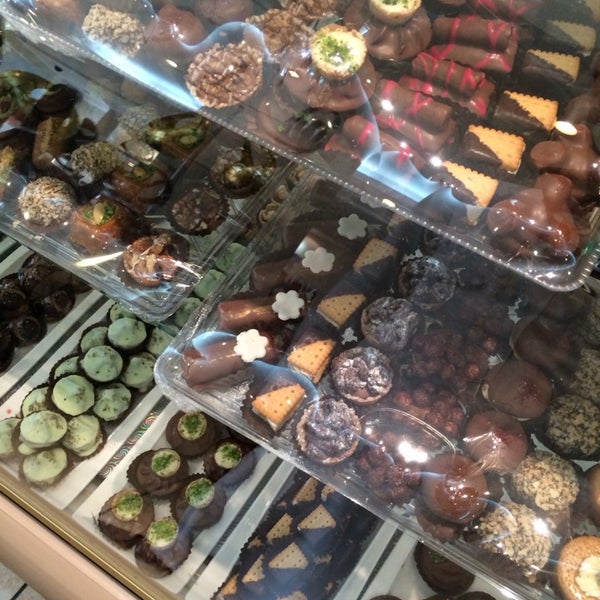 Photos At حلويات روز Rose Sweets الرحمانية King Abdullah