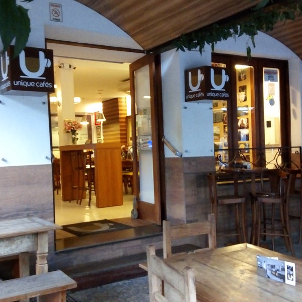 Foto tirada no(a) Unique Cafés por Francisco Giancarlo G. em 5/4/2017