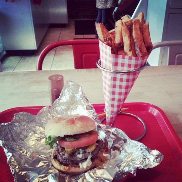 Photo taken at F. Ottomanelli Burgers and Belgian Fries by Gabe on 1/30/2013