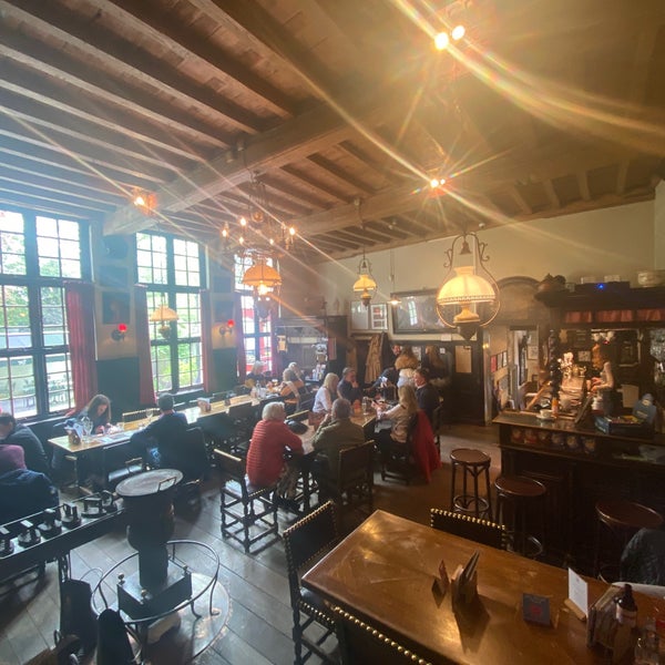 5/1/2022 tarihinde Chris B.ziyaretçi tarafından Café Vlissinghe'de çekilen fotoğraf