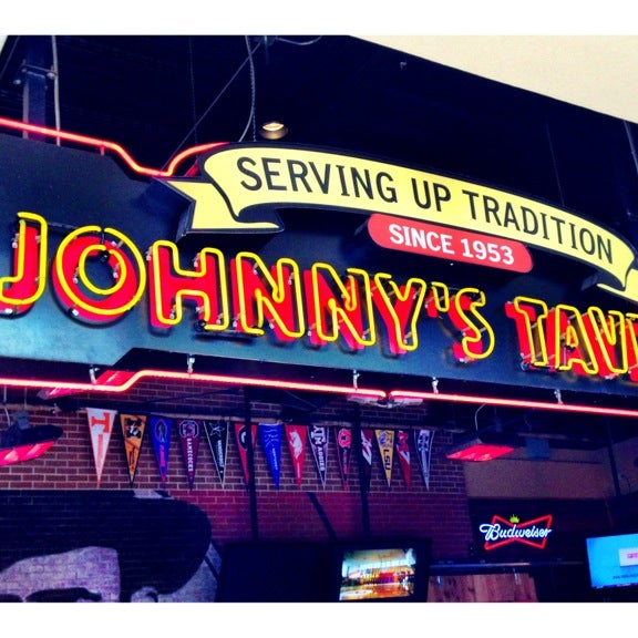 Photo taken at Johnny&#39;s Tavern by Lindsy B. on 2/23/2013