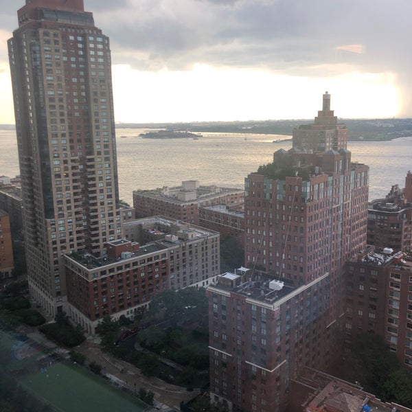 Photo taken at New York Marriott Downtown by Brien on 8/4/2019
