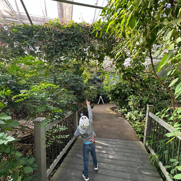 Photo taken at Butterfly Pavilion by Brien on 11/11/2023