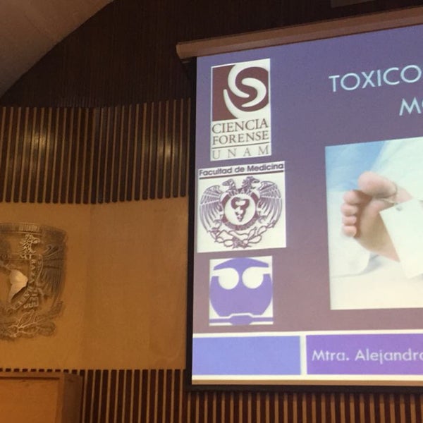 Das Foto wurde bei Facultad de Química von Alejandra Q. am 1/13/2017 aufgenommen