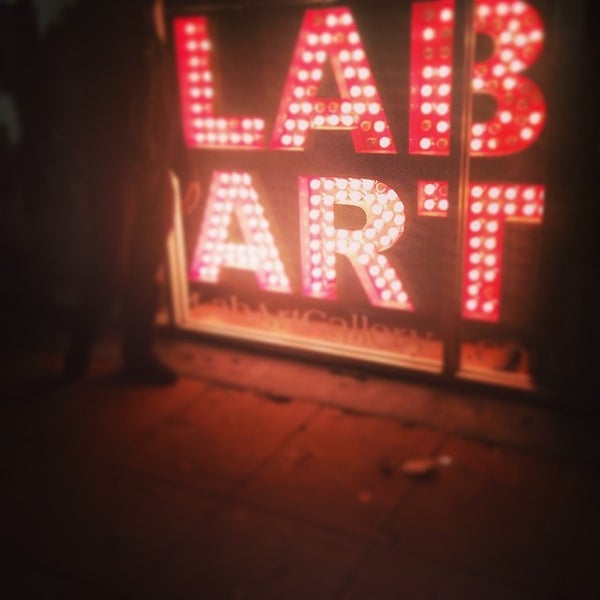 Foto tirada no(a) Lab Art Los Angeles por Dustin D. em 3/21/2014