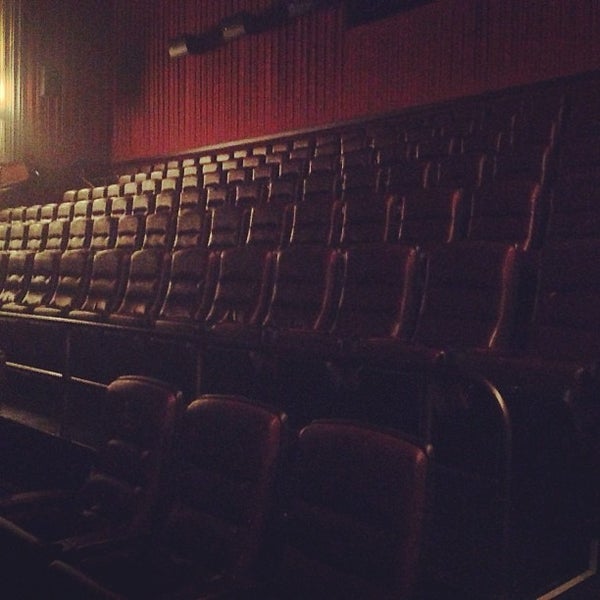 Cinemark Redding 14 and XD Cinéma à Redding