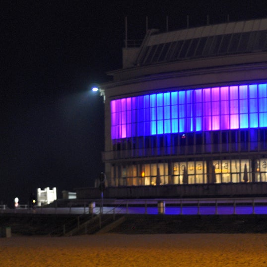 Das Foto wurde bei Kursaal Oostende von Kursaal Oostende am 2/25/2014 aufgenommen