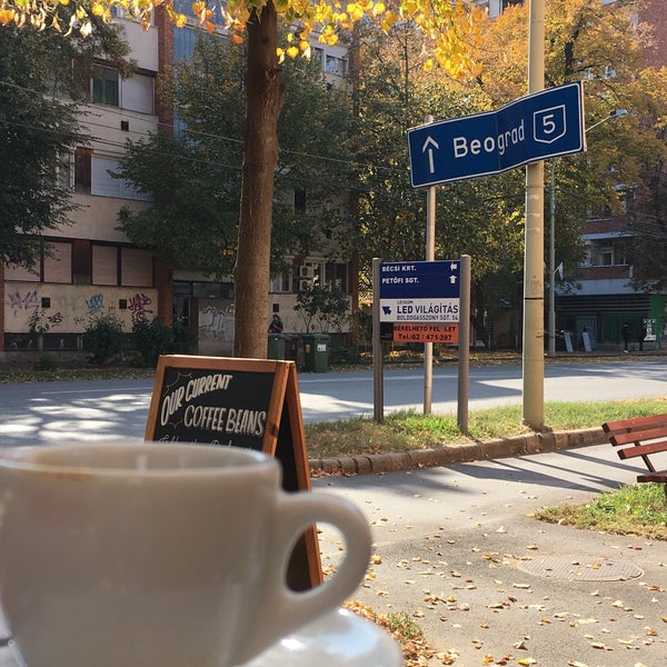 10/13/2018 tarihinde Gorana P.ziyaretçi tarafından Antique Cafe &amp; Tea'de çekilen fotoğraf