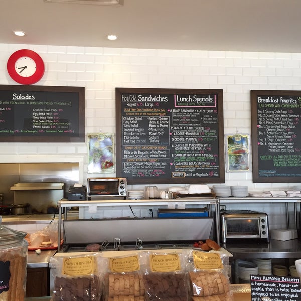 5/8/2015 tarihinde Fernando C.ziyaretçi tarafından FRENCH RIVIERA Bakery Cafe'de çekilen fotoğraf