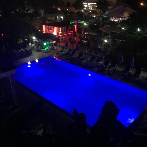 Foto tirada no(a) Green Peace Hotel por Nazlı A. em 6/18/2018
