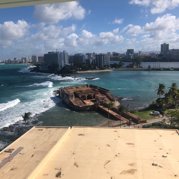 12/12/2019 tarihinde Yue L.ziyaretçi tarafından Caribe Hilton'de çekilen fotoğraf