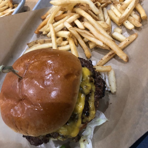 Buffalo Wild Wings Downtown Beaverton 11995 SW Beaverton Hillsdale Hwy