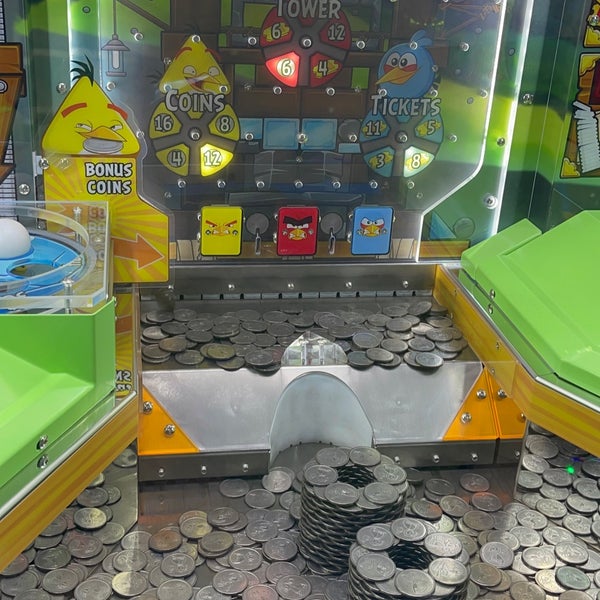 Round 1 Bowling & Amusements Tukwila, WA