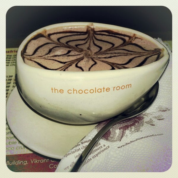 Das Foto wurde bei the chocolate room von Kapil A. am 1/4/2013 aufgenommen