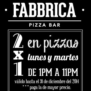 Foto tomada en La Fabbrica -Pizza Bar-  por La Fabbrica -Pizza Bar- el 9/30/2014
