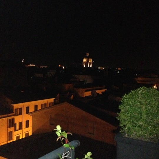11/7/2012 tarihinde Bertrand L.ziyaretçi tarafından The First Luxury Art Hotel Roma'de çekilen fotoğraf