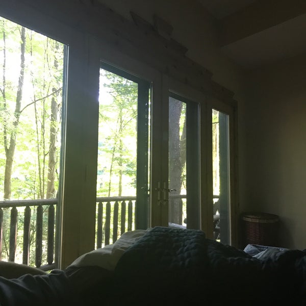 Swan Lodge Bed Breakfast In Saugatuck Swan Lodge Bed Breakfast