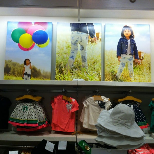 gap stoneridge mall
