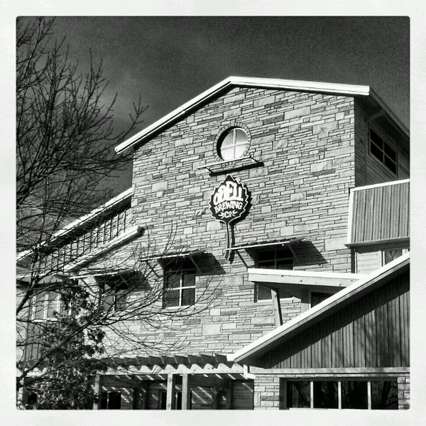 รูปภาพถ่ายที่ Odell Brewing Company โดย Boris C. เมื่อ 12/3/2012