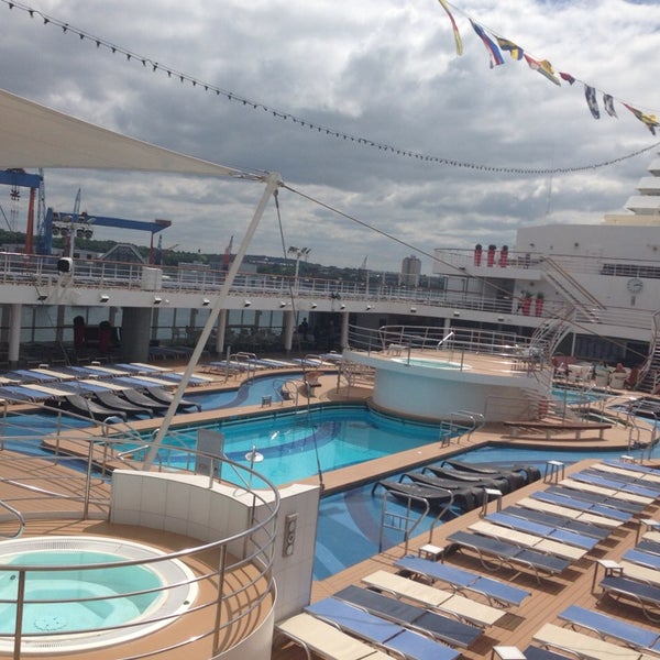 Photos At Mein Schiff 2 Cruise In Hamburg