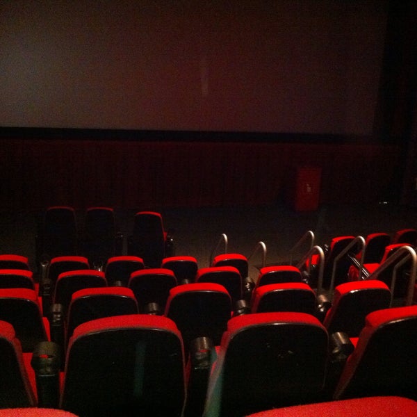 Cinemex BLVD. ALFREDO DEL MAZO NO. 705,