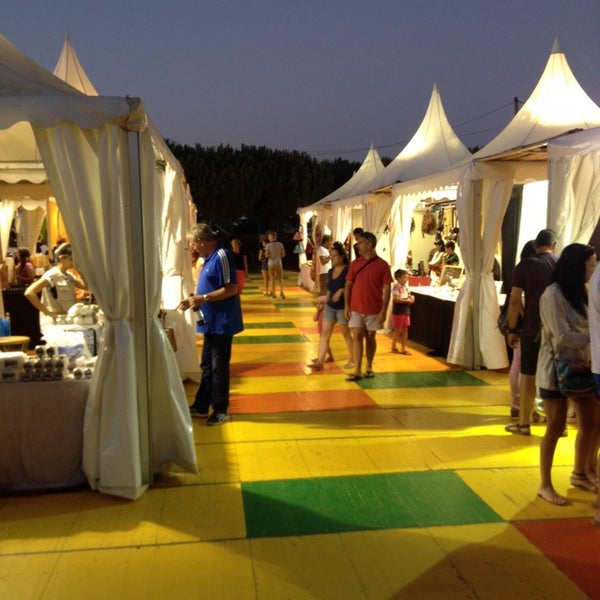 8/15/2014에 Manuel D.님이 Feria de Verano Melk-Art에서 찍은 사진
