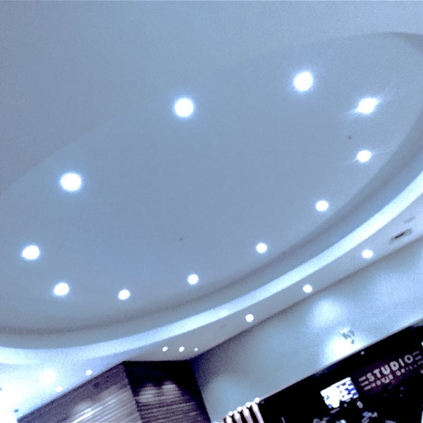 Fitting ceiling