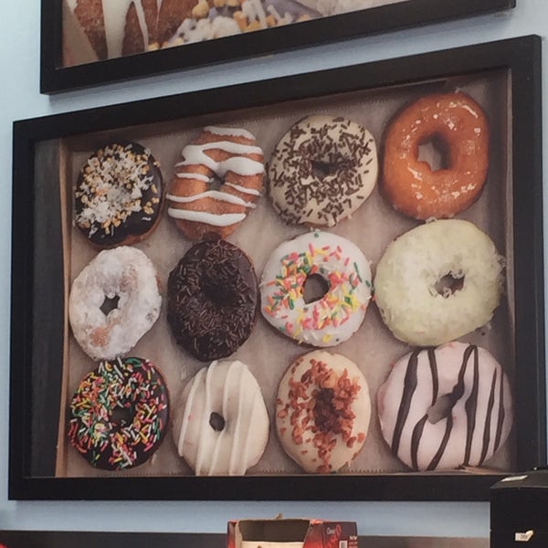 Photo taken at Duck Donuts by Debbie S. on 12/1/2016