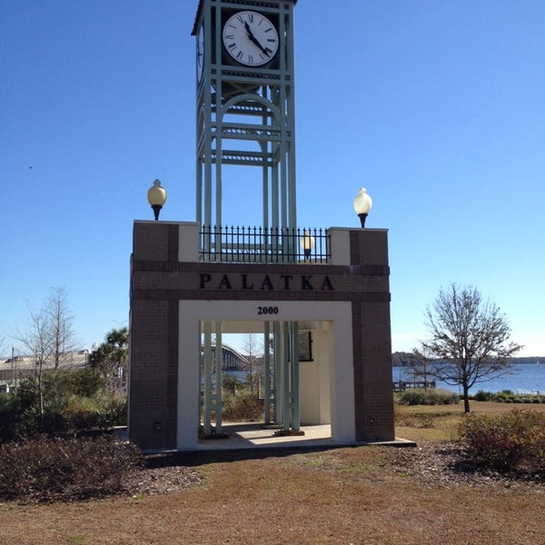 Millennium Clock Tower - Monument / Landmark