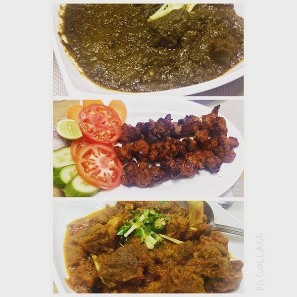 Foto scattata a Dum Pukht Biryani Restaurant da Saqib A. il 9/25/2015