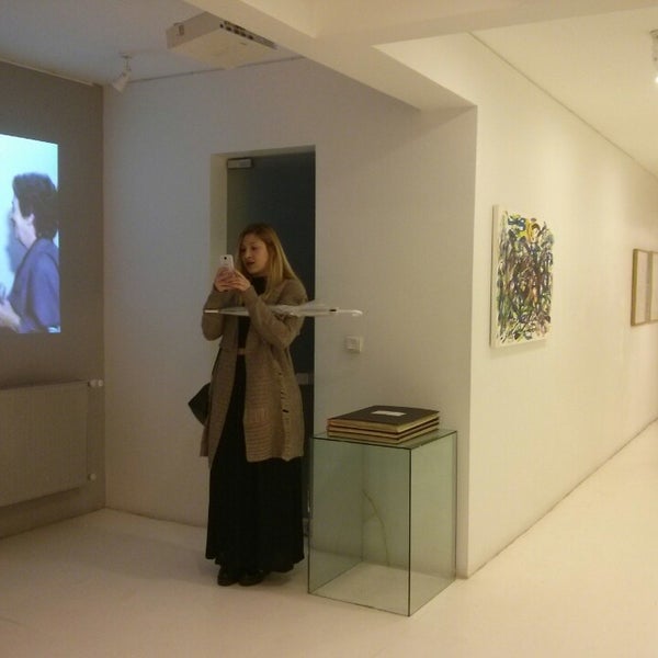 3/27/2015にPlatin Ş.がMine Sanat Galerisiで撮った写真