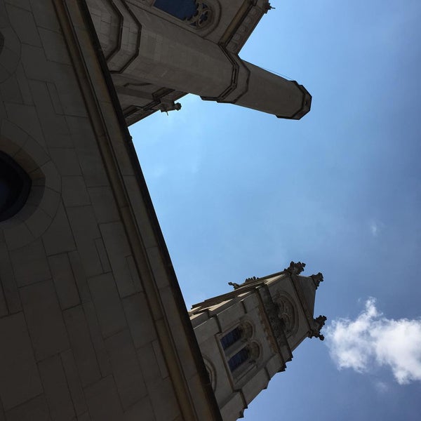 8/9/2015 tarihinde Tom D.ziyaretçi tarafından Saint Paul Cathedral'de çekilen fotoğraf