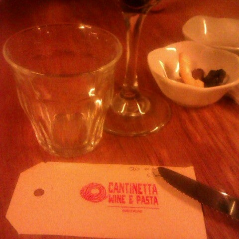 Photo taken at Cantinetta wine &amp; pasta by Clément on 11/30/2012