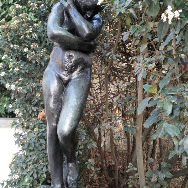 Foto tirada no(a) Musée Rodin por Izabella F. em 2/21/2018
