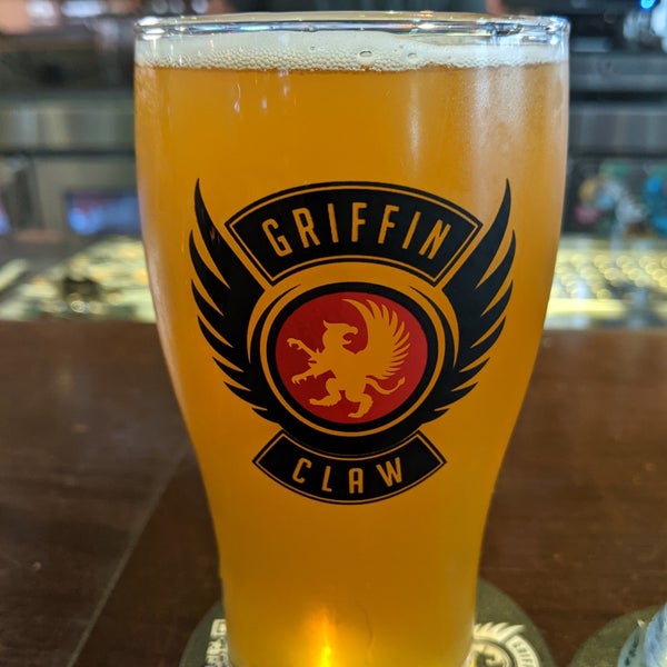 Photo taken at Griffin Claw Brewing Company by David M. on 8/13/2021