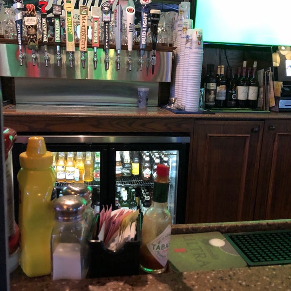 Foto tomada en Tanner&#39;s Bar &amp; Grill  por Terrence S. el 8/11/2019