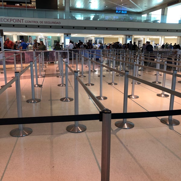 Снимок сделан в Аэропорт Даллас / Лав-Филд (DAL) пользователем Terrence S. 7/15/2019