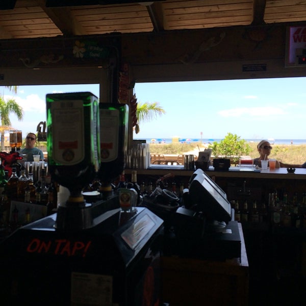 7/20/2016 tarihinde Michael B.ziyaretçi tarafından Jimmy B&#39;s Beach Bar'de çekilen fotoğraf