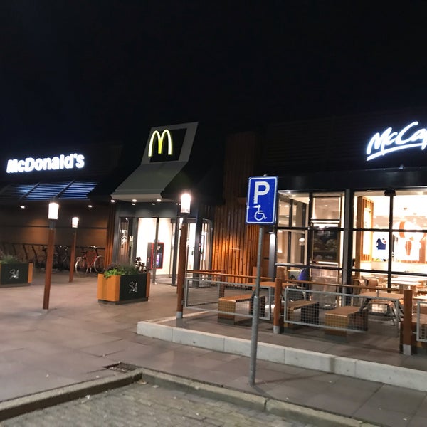 11/4/2018 tarihinde Emiel H.ziyaretçi tarafından McDonald&#39;s'de çekilen fotoğraf