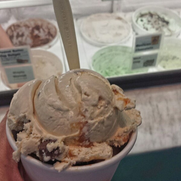 Photo taken at Doc Burnstein&#39;s Ice Cream Lab by Cindi S. on 7/21/2014