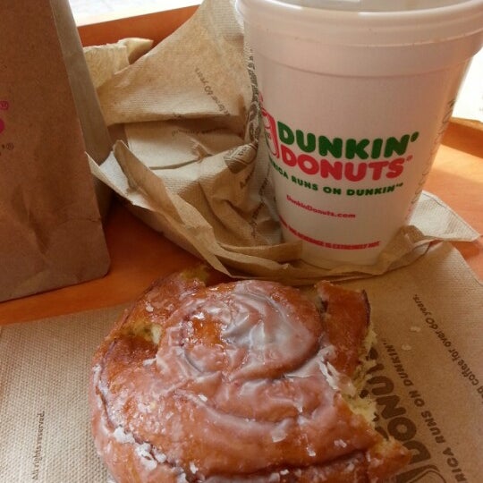 Photo taken at Dunkin&#39; by J M. on 11/27/2012